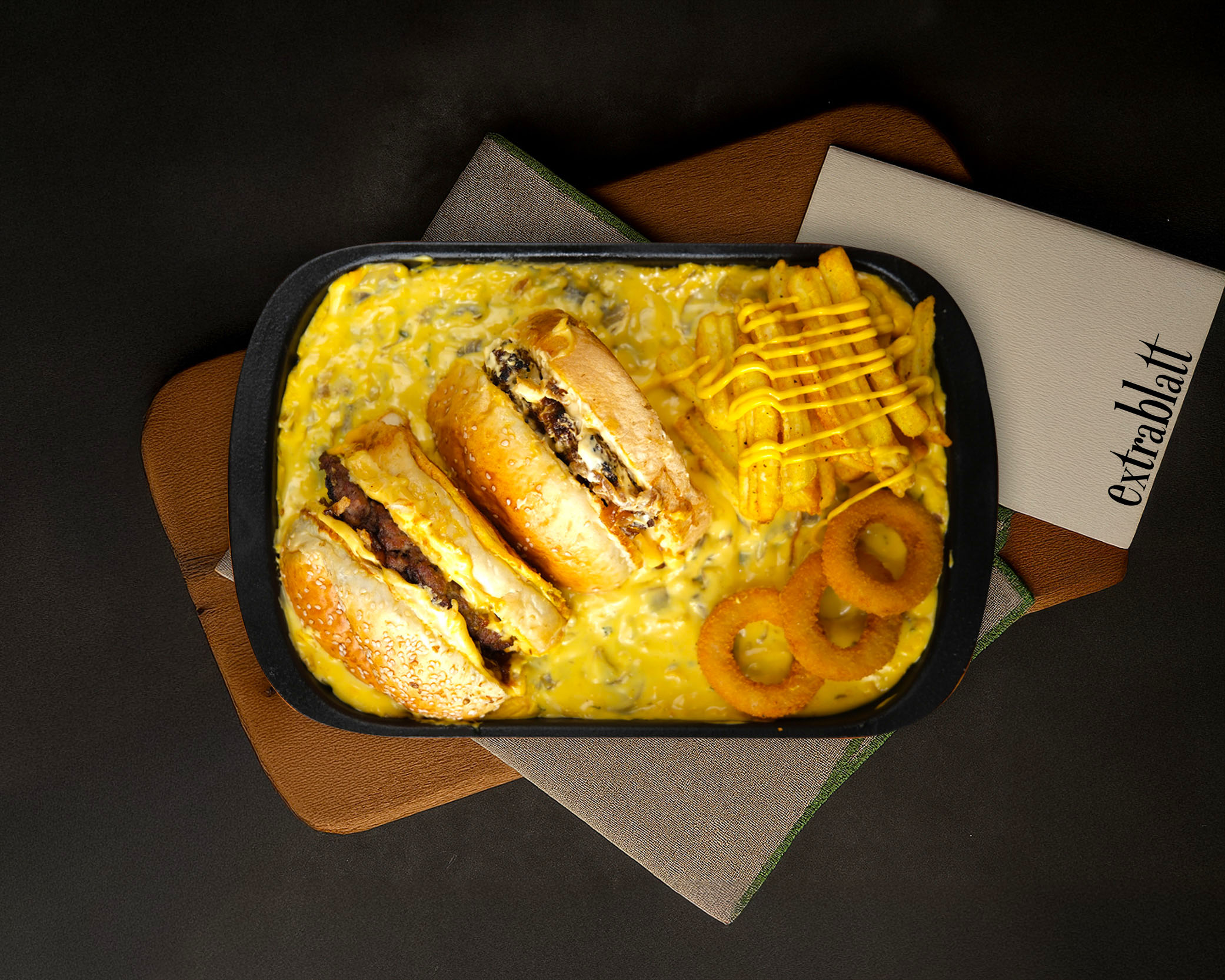 CHEDDAR SOSLU BURGER