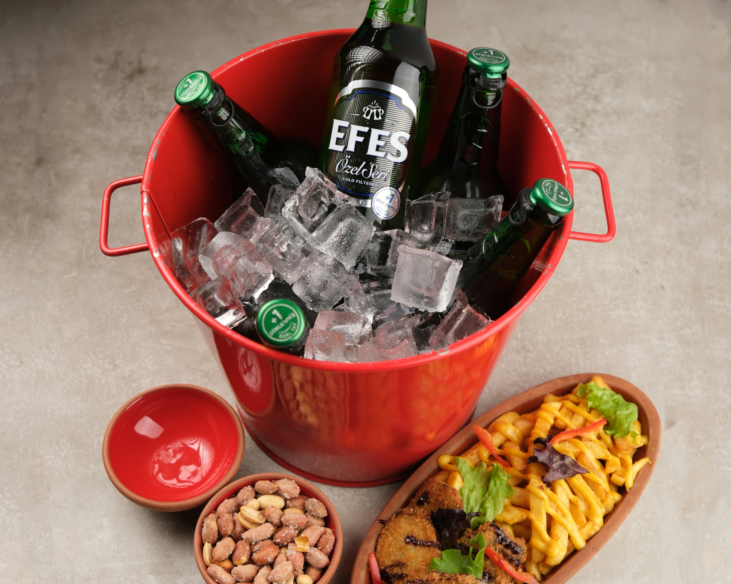 4+1 KANKA KOVA EFES PİLSEN ÖZEL SERİ 50  cl.